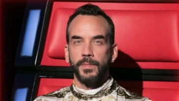 thevoice panos mouzourakis 1200x600 1 768x384 1
