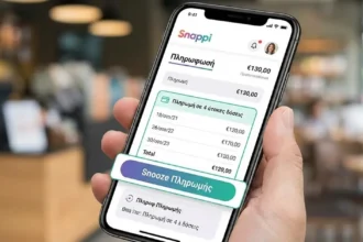 Οθόνη κινητού τηλεφώνου που δείχνει την επιλογή πληρωμής σε 4 δόσεις και το κουμπί snooze στην εφαρμογή Snappi.