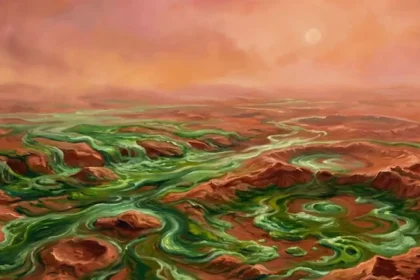 Καλλιτεχνική απεικόνιση πράσινων κυανοβακτηρίων που εξαπλώνονται στην κόκκινη επιφάνεια του Άρη κάτω από έναν θολό ουρανό.